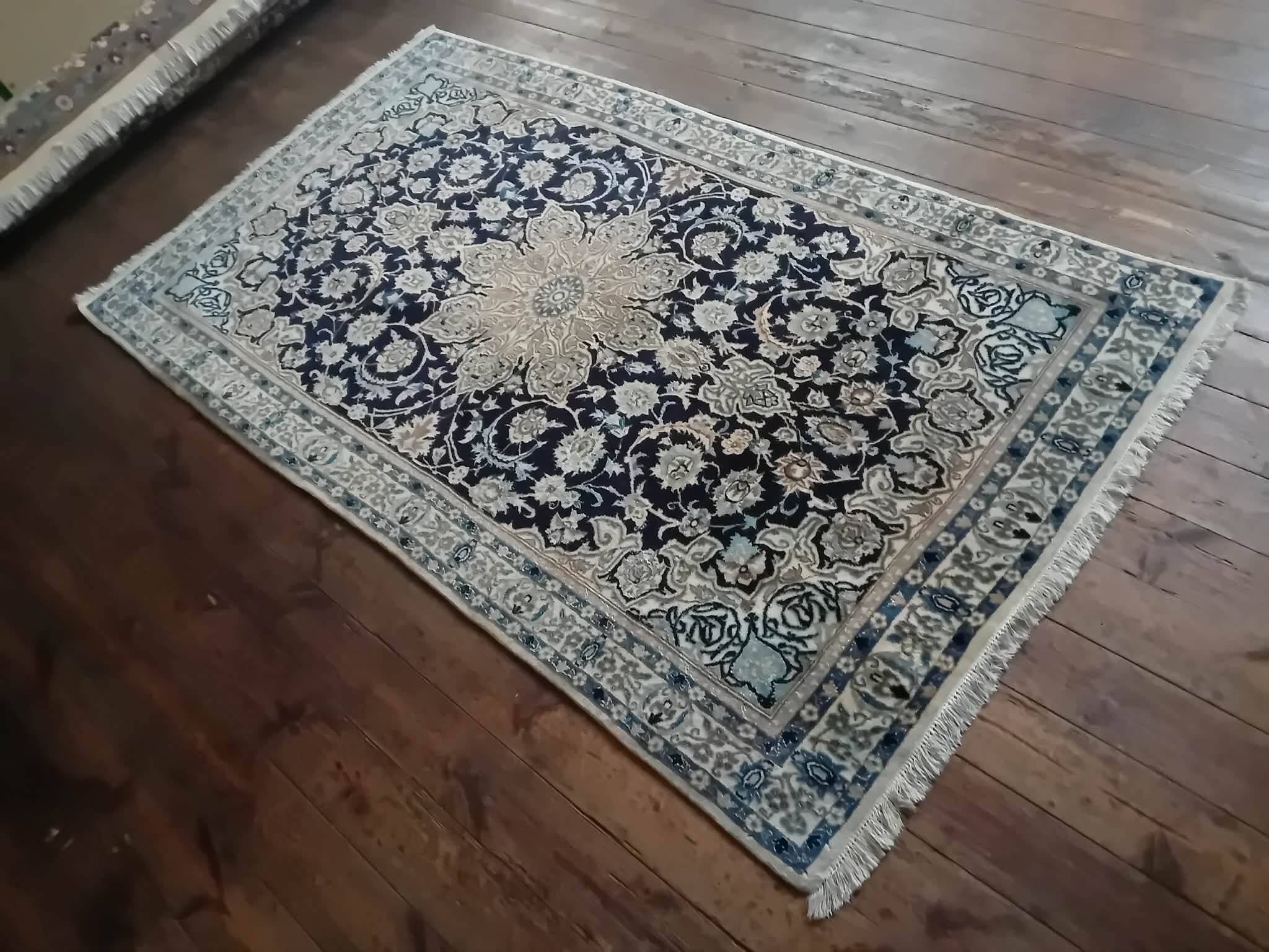 Handmade Persian Dwarf Rug 200x115cm