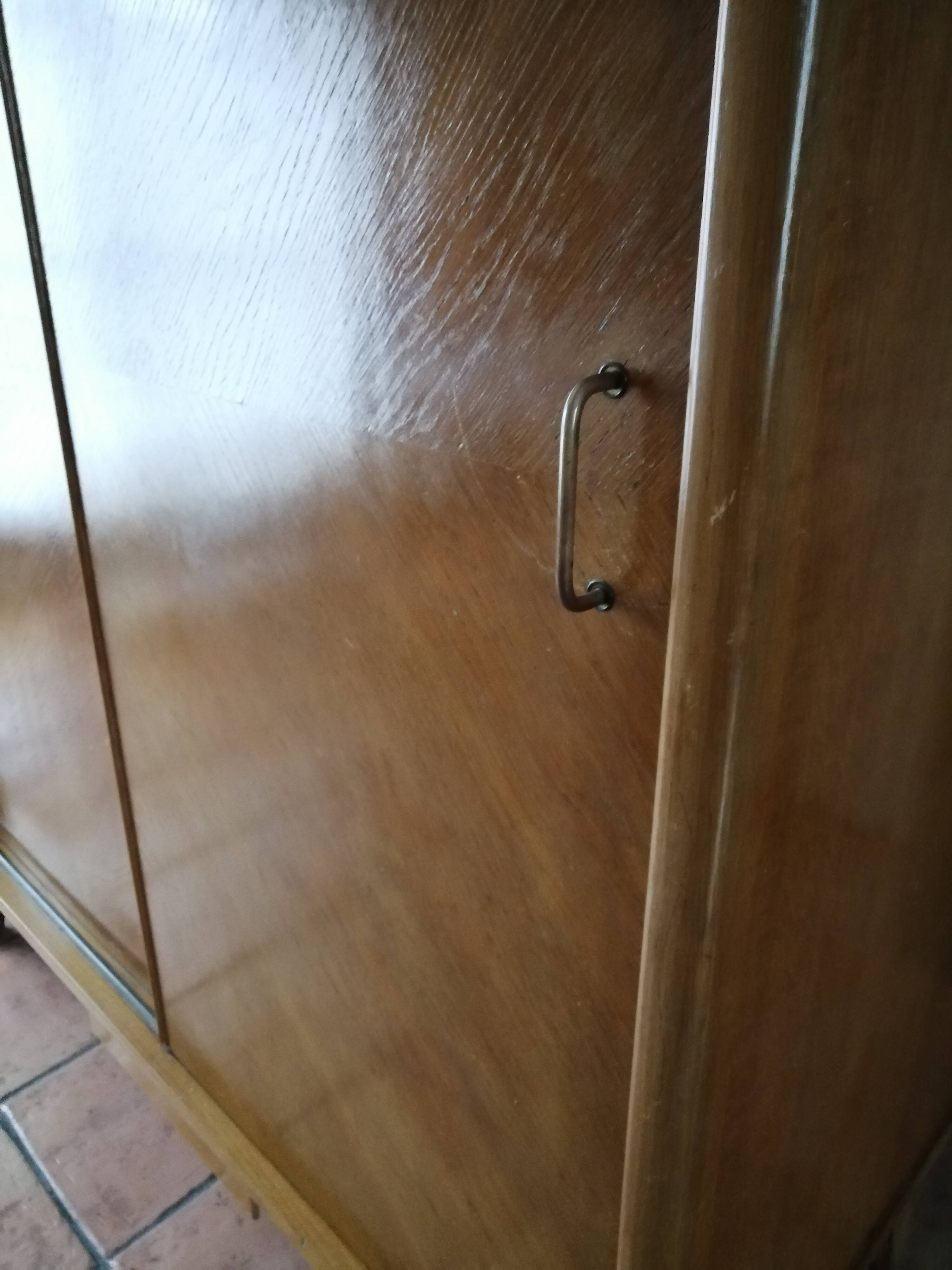 Sliding door cabinet 1950