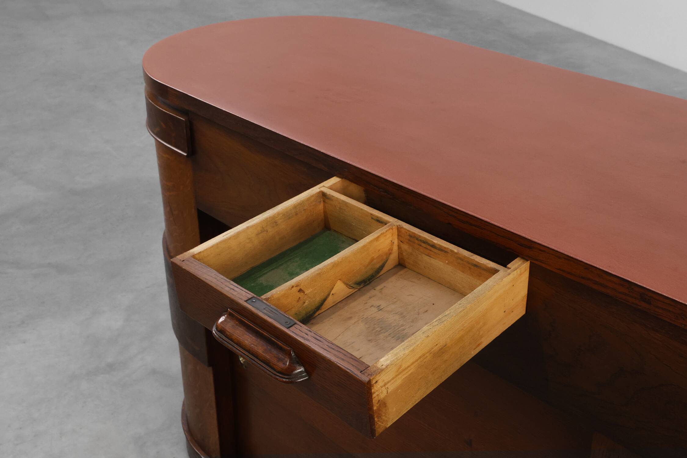 Monumental Art Deco Counter Attributed to De Coene, Belgium 1920s