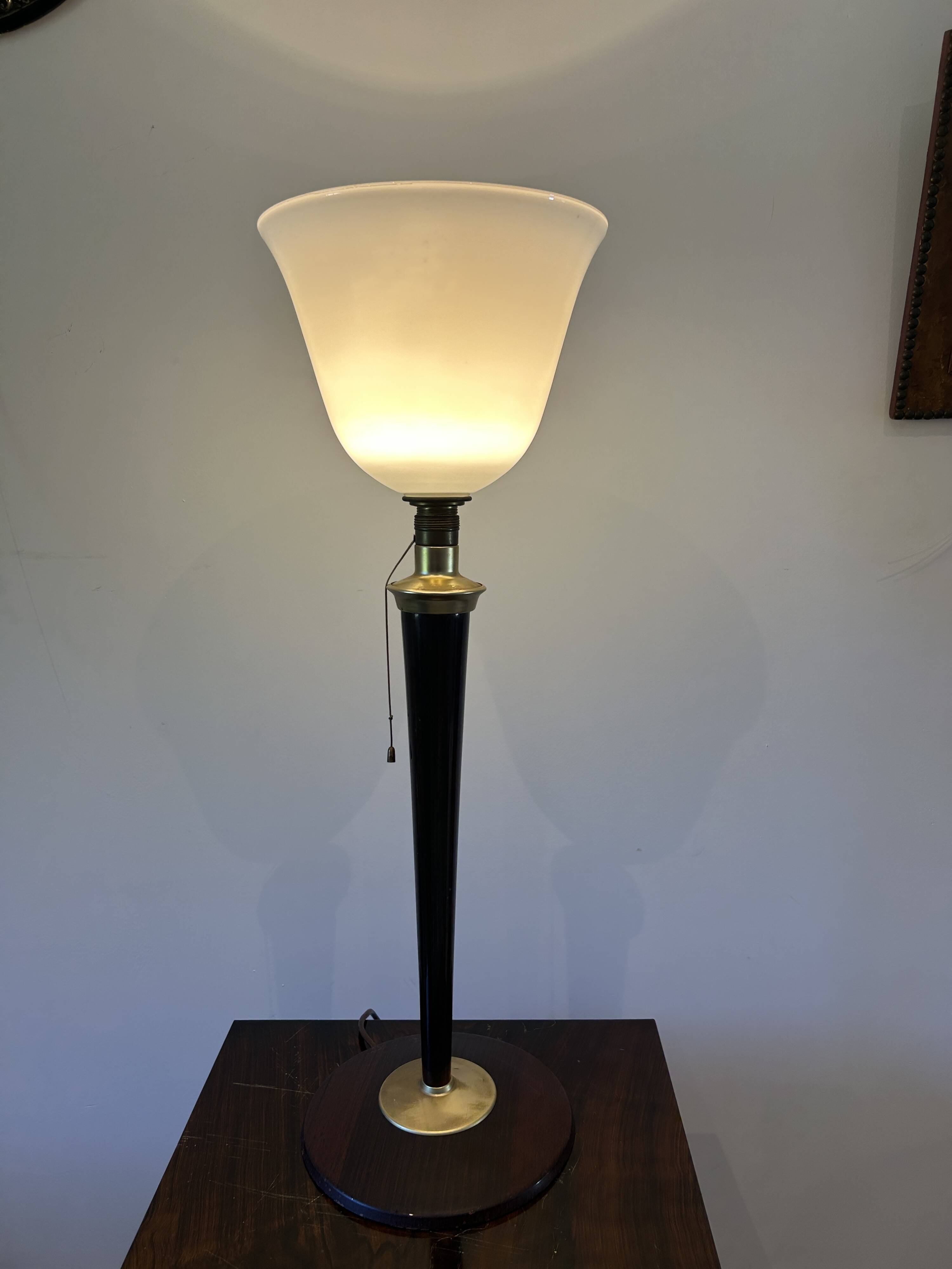 Lampe de bureau mazda de style art deco par lita