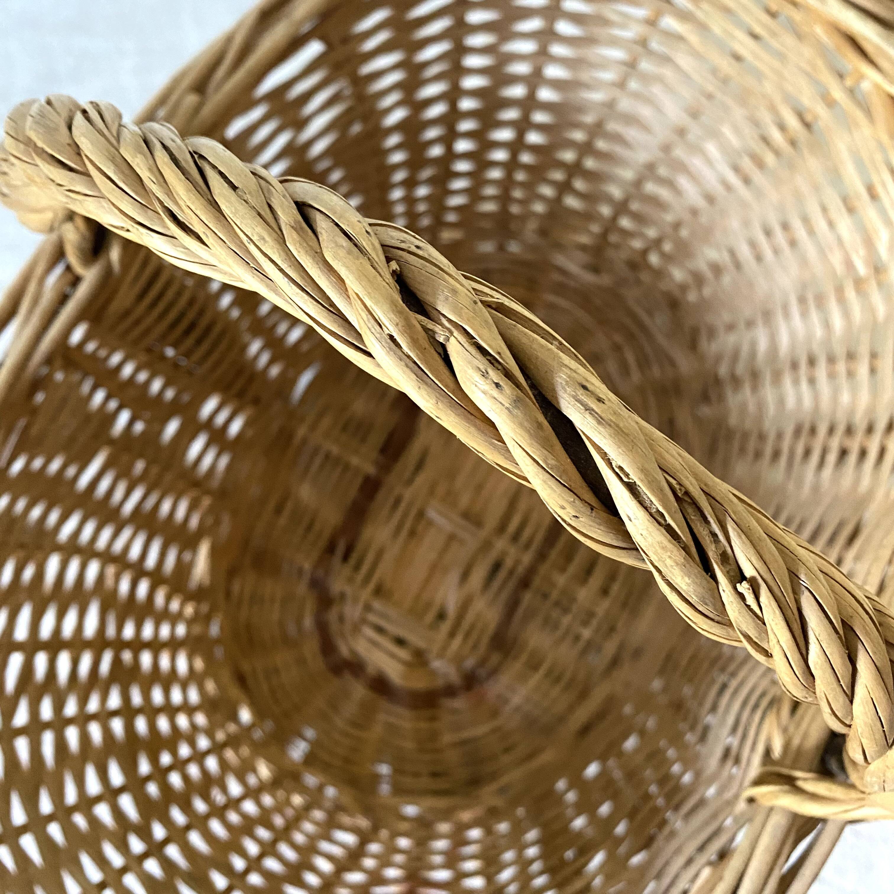 Woven wicker basket