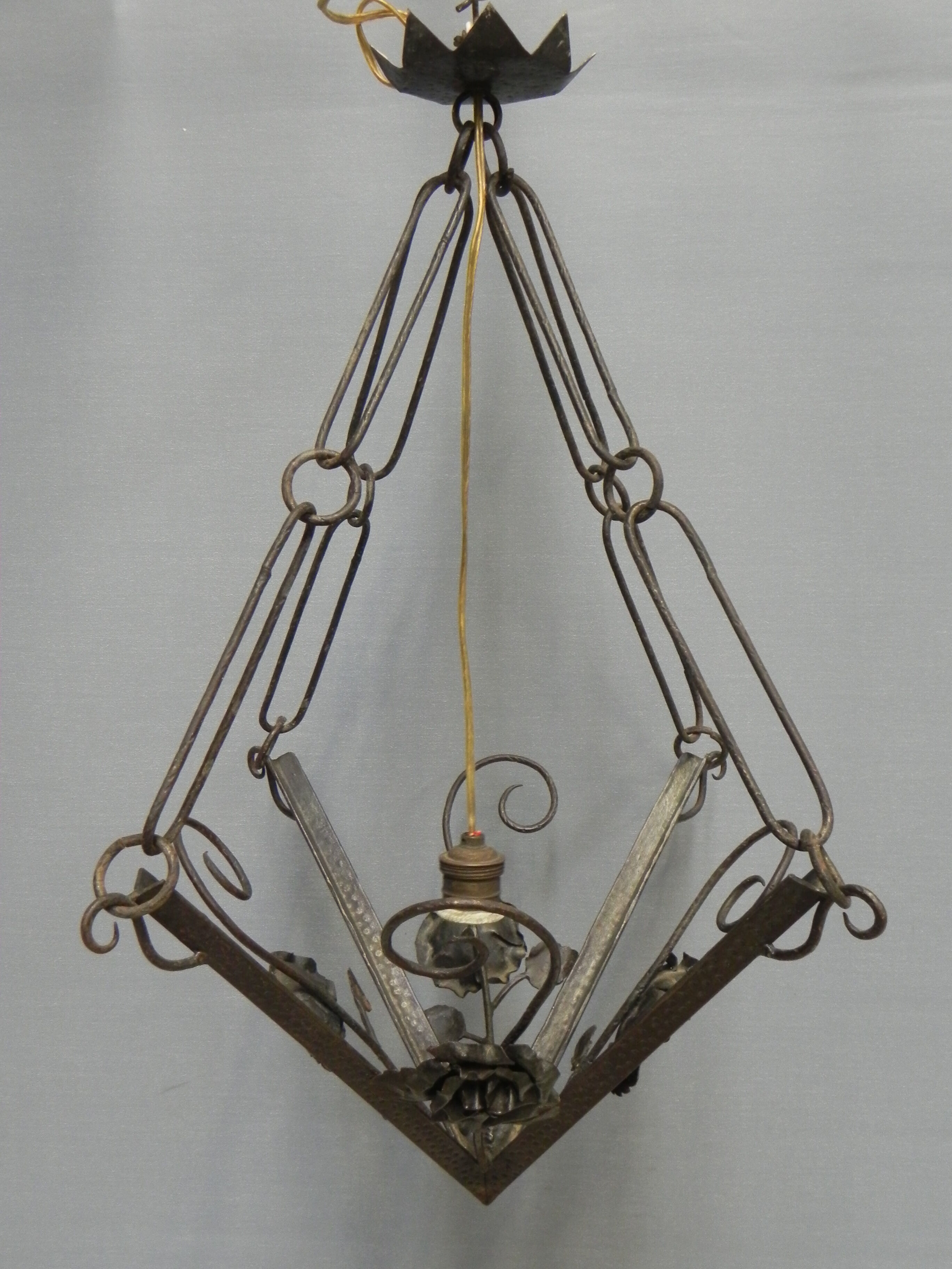 Art deco hanging lamp with 4 cloudy glass plates