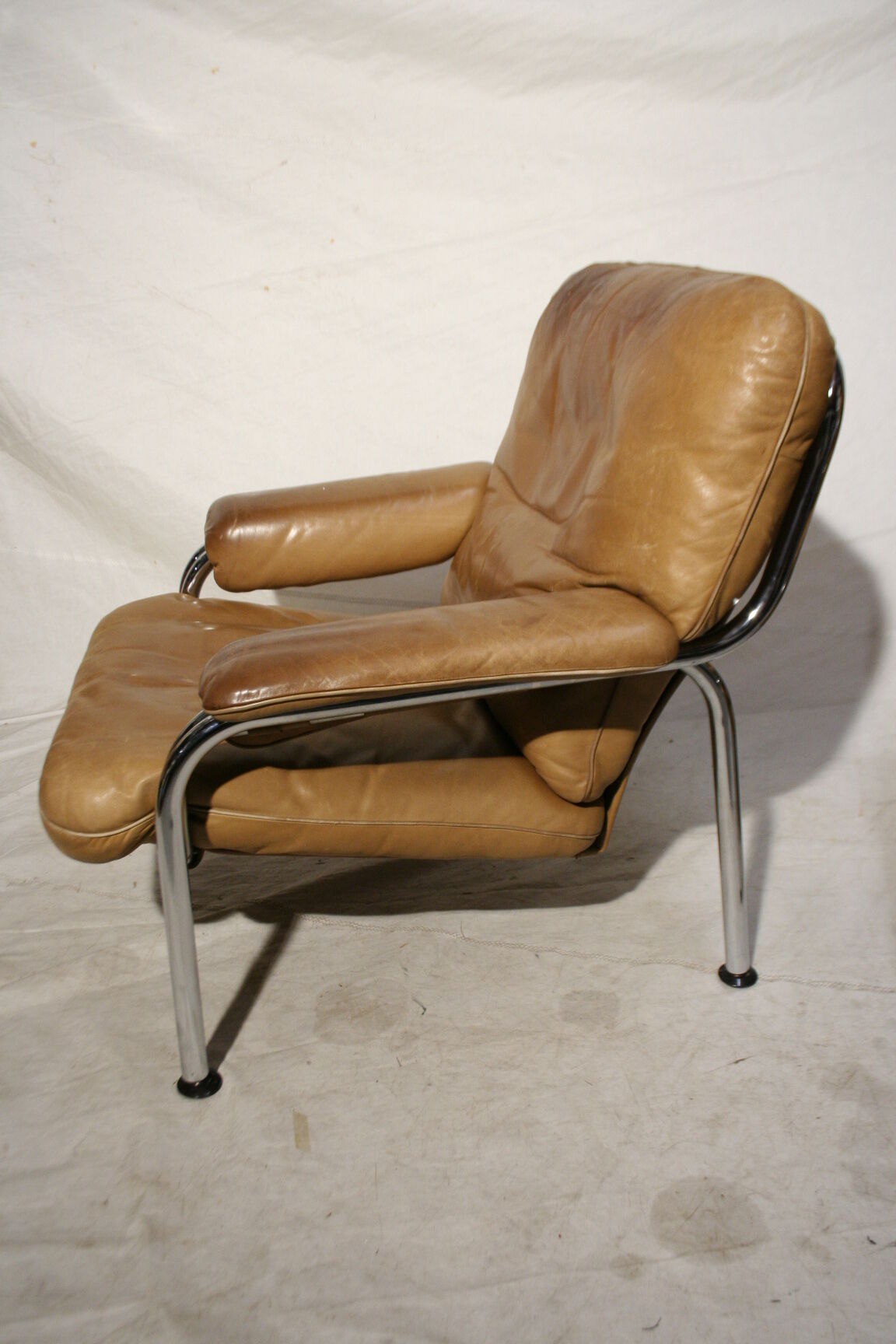 Pair of armchairs by Hans Eichenberger for De Sede