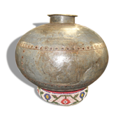 Old pot matka in water (ideal vase) hammered metal / round base