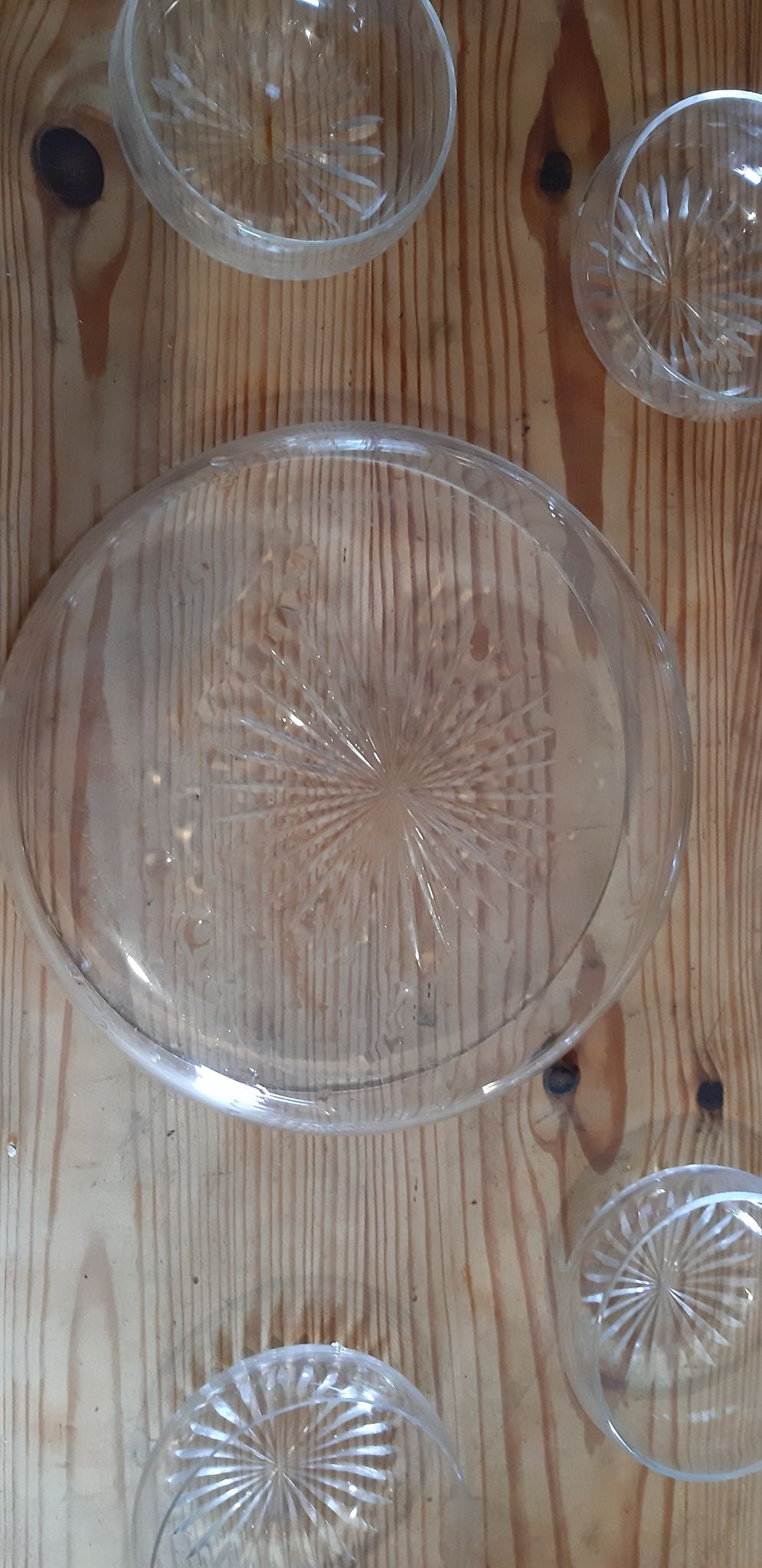 Salad bowl + 8 crystal cups