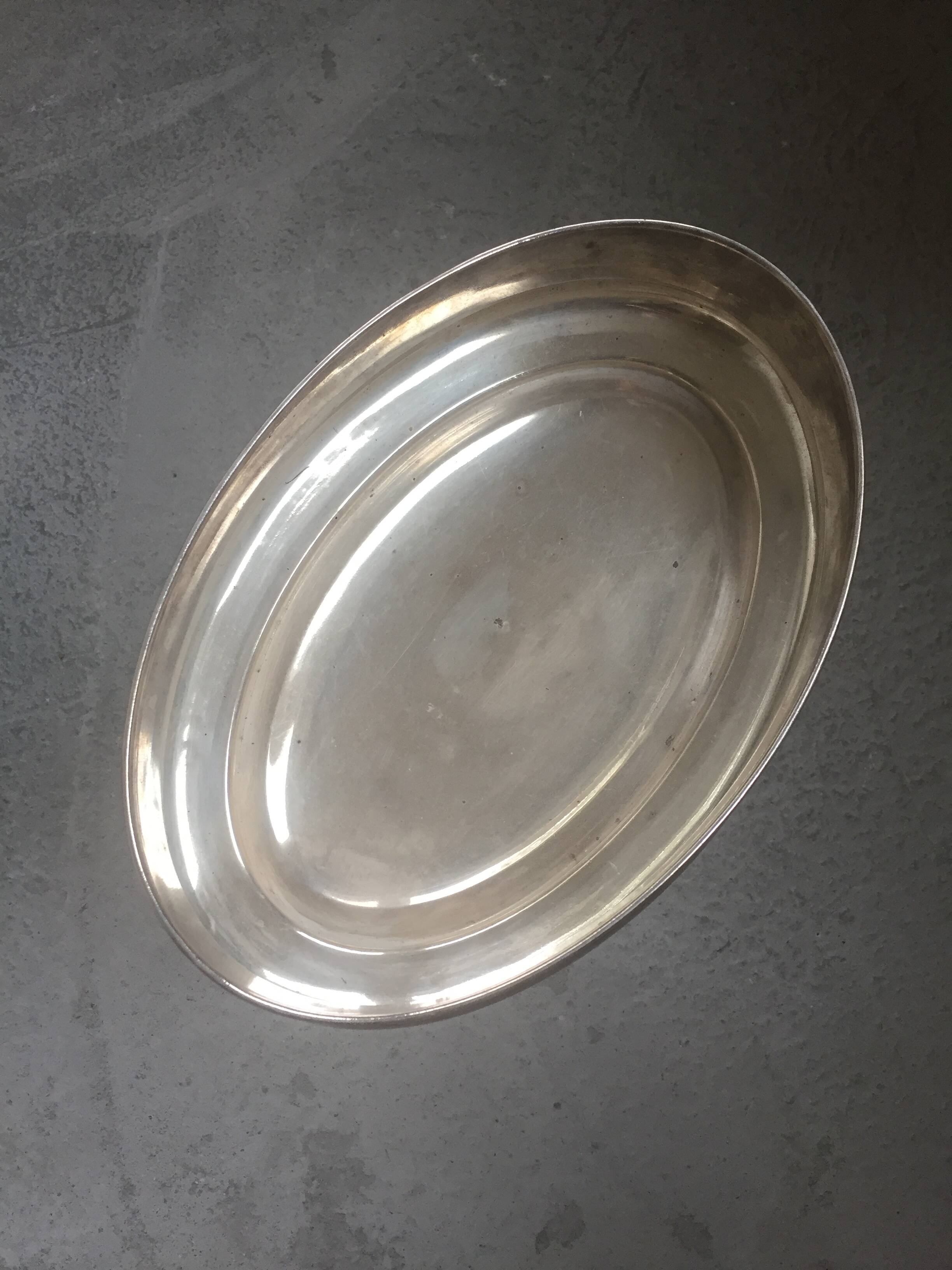 Silver metal stand cup