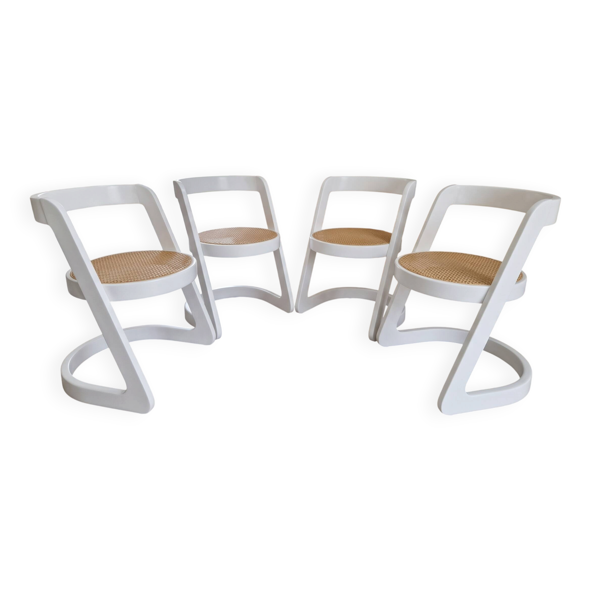 Set of 4 cantilever chairs in curved wood and caning — Italian design year