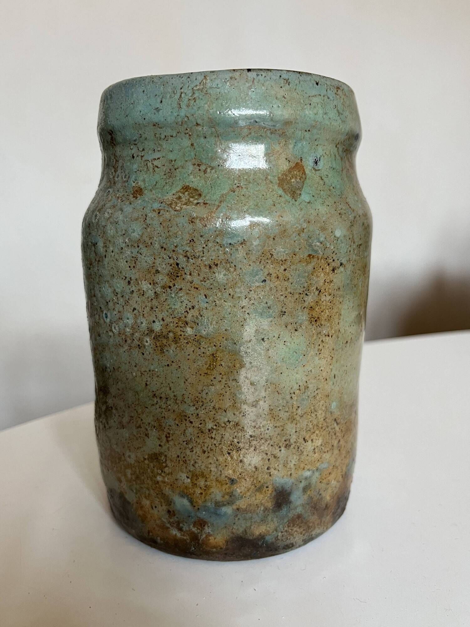 Turquoise and gilded earthenware potter's vase