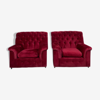 Late mid century red velvet set of 2 chesterfield lounge armchairs