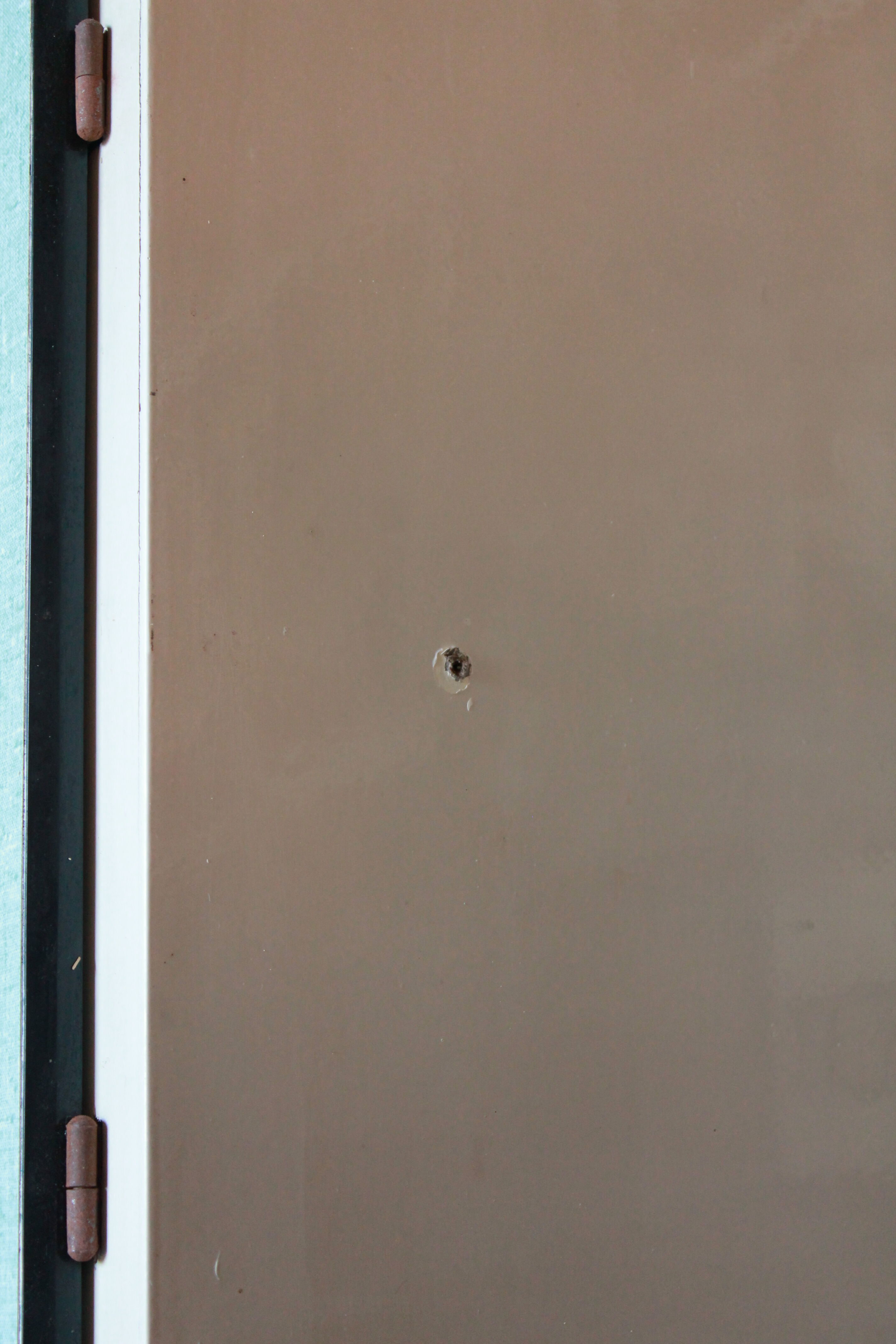 Formica 2-door cabinet