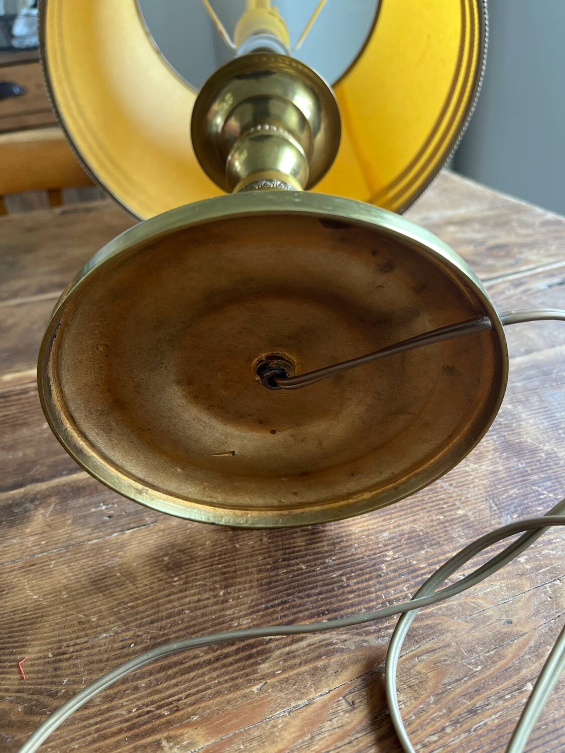 Vintage brass living room lamp