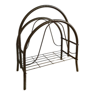 Magazine rack in vintage gold metal