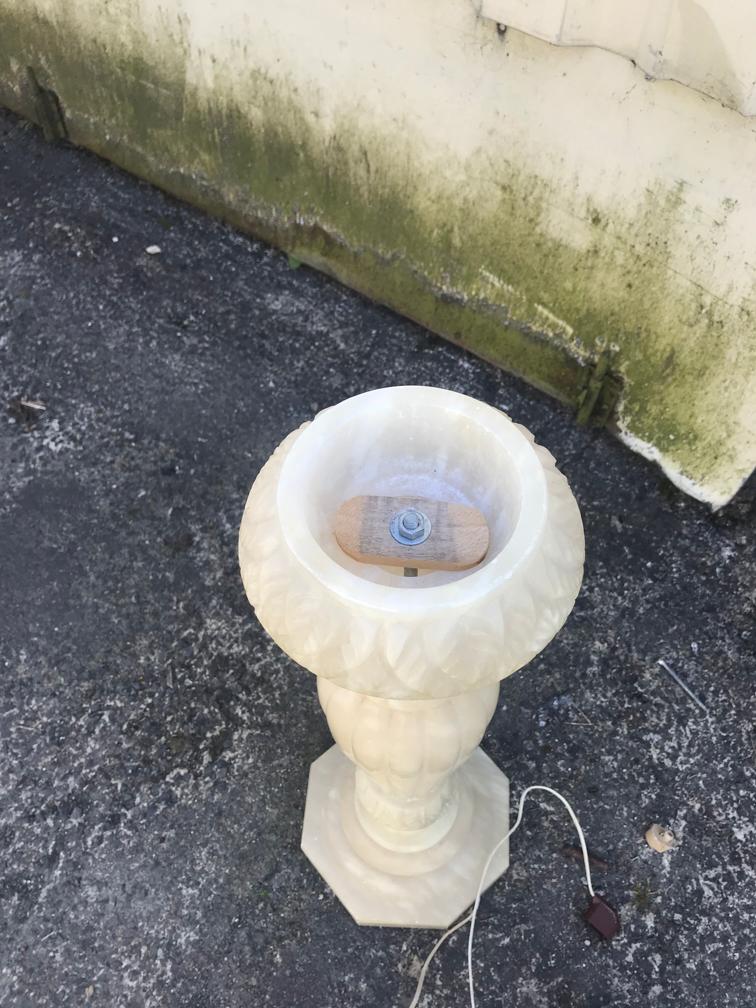 alabaster light column