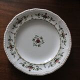 Round plate from the English Manufacture Minton model Venetia.