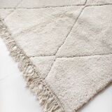 Moroccan Berber carpet blessed ouarain ecru with black diamonds engraved 305x215cm