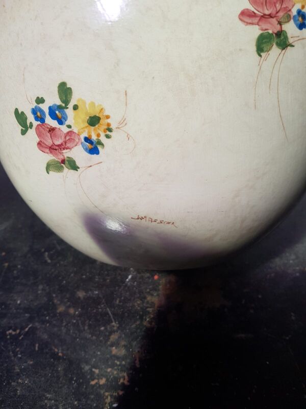 Vase boule Vallauris Jerome Massier décor fleurs peint vintage