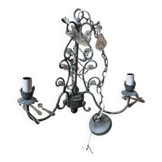 Three-branch chandelier with tassels