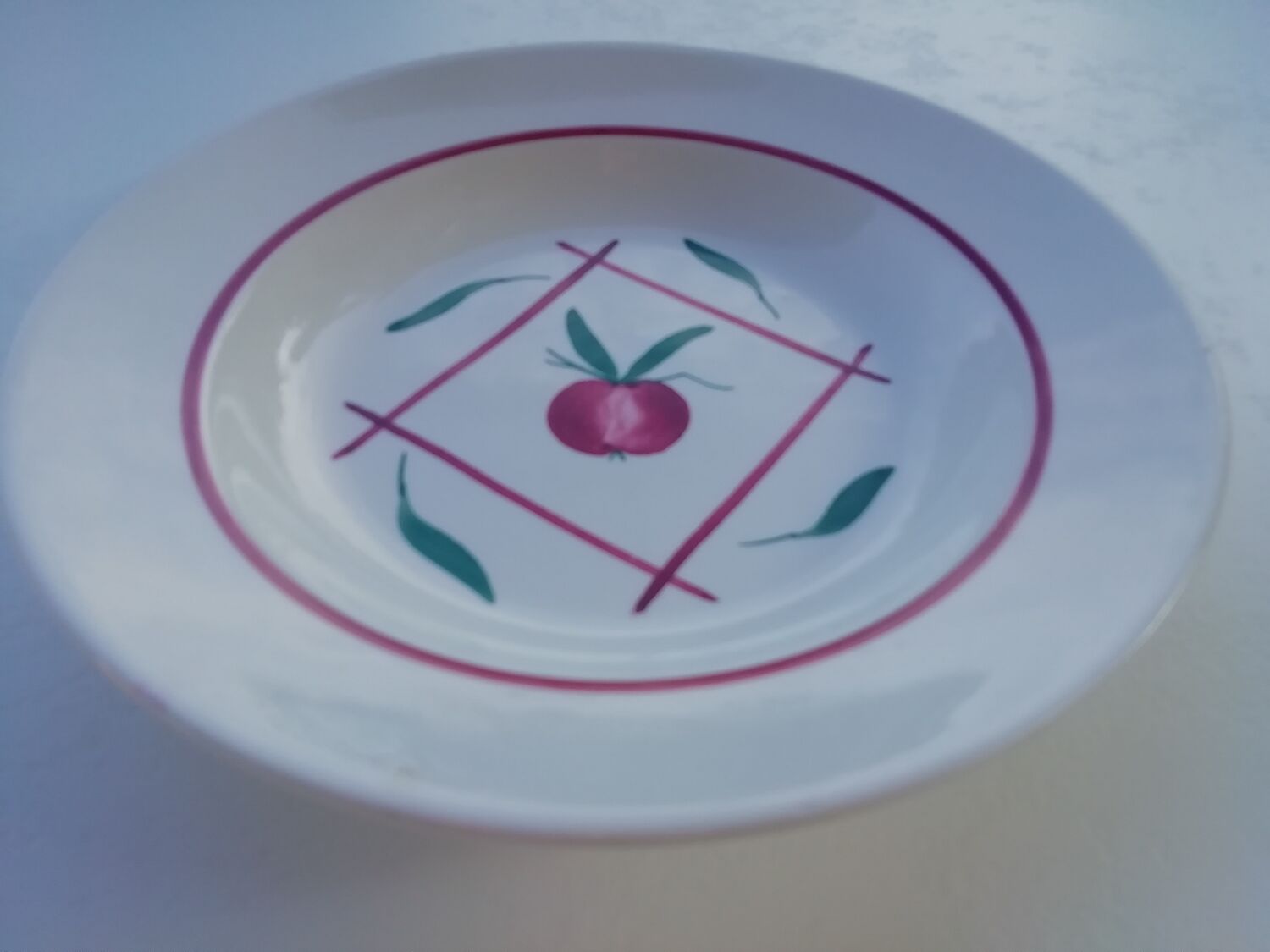 Apple plate