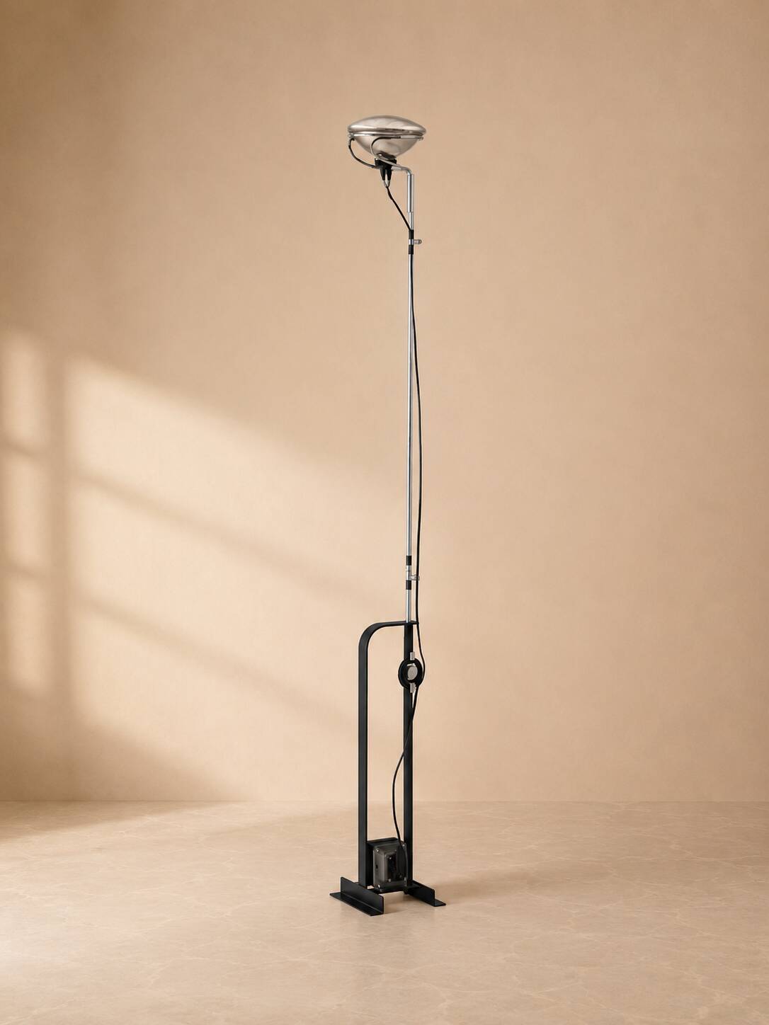Toio floor lamp — Castiglioni for Flos, Italy, 1960s