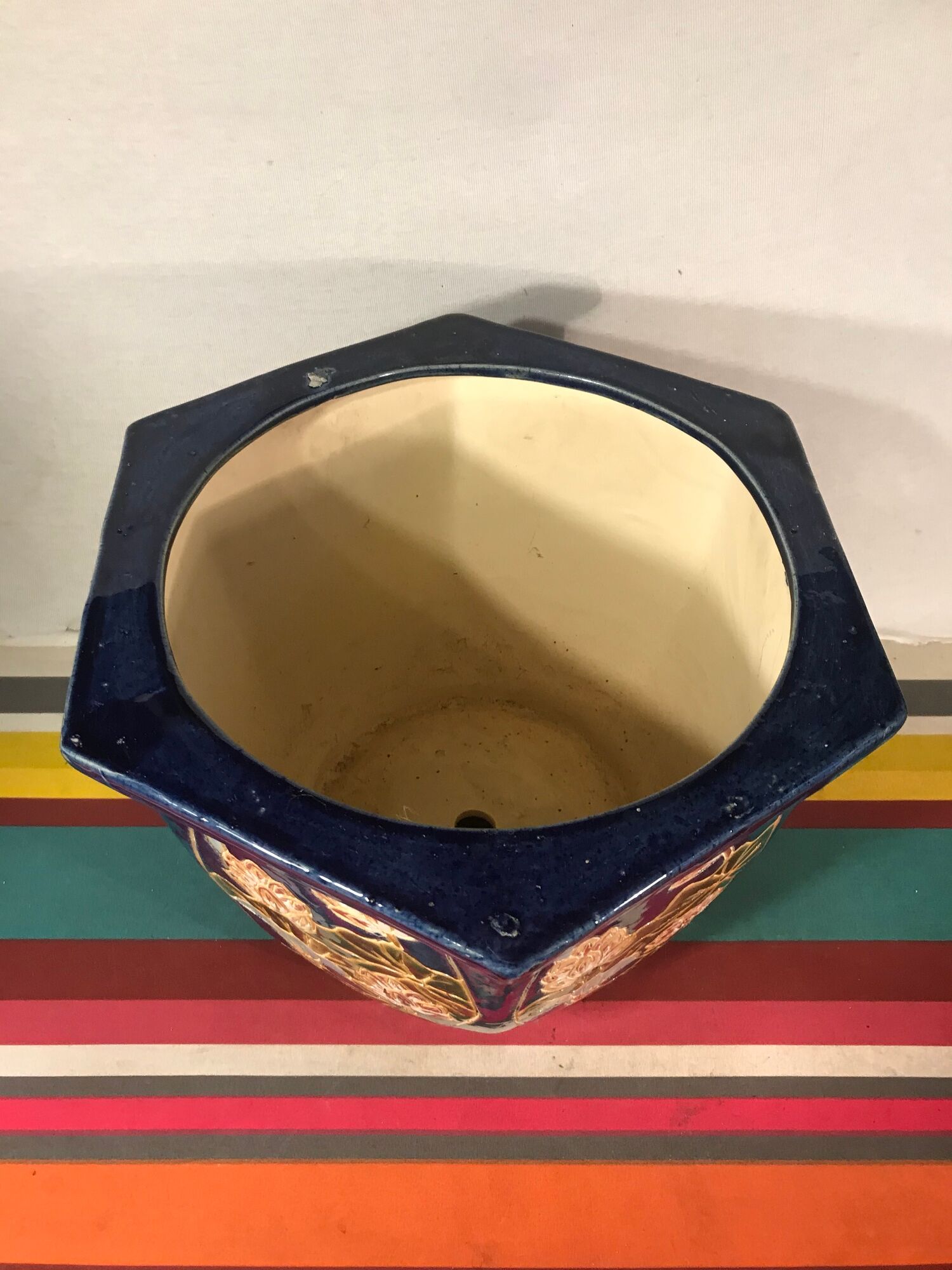 Ceramic pot cover