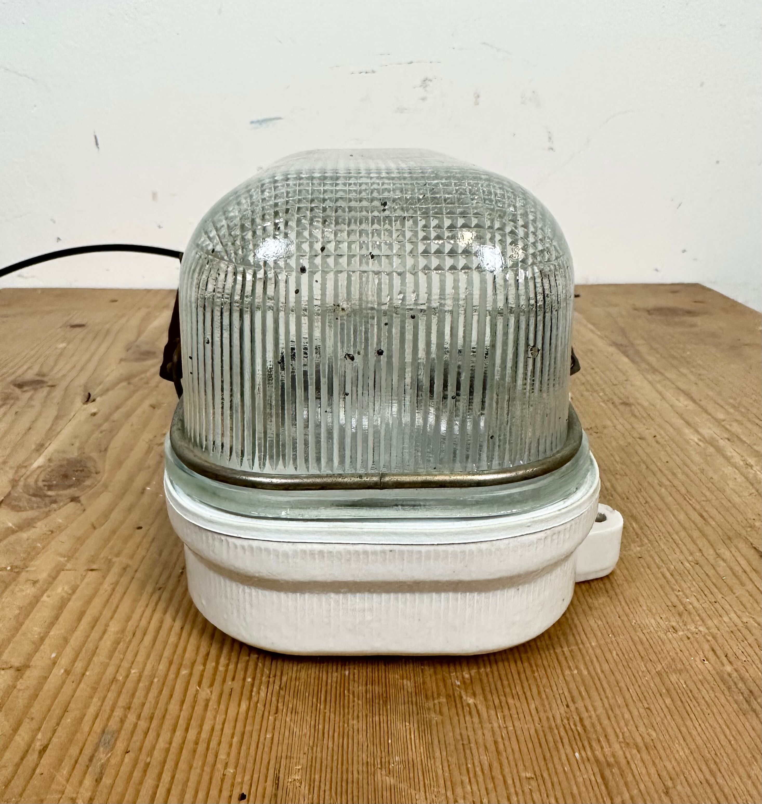 Industrial White Porcelain Wall Light with Ribbed Glass, 1970s