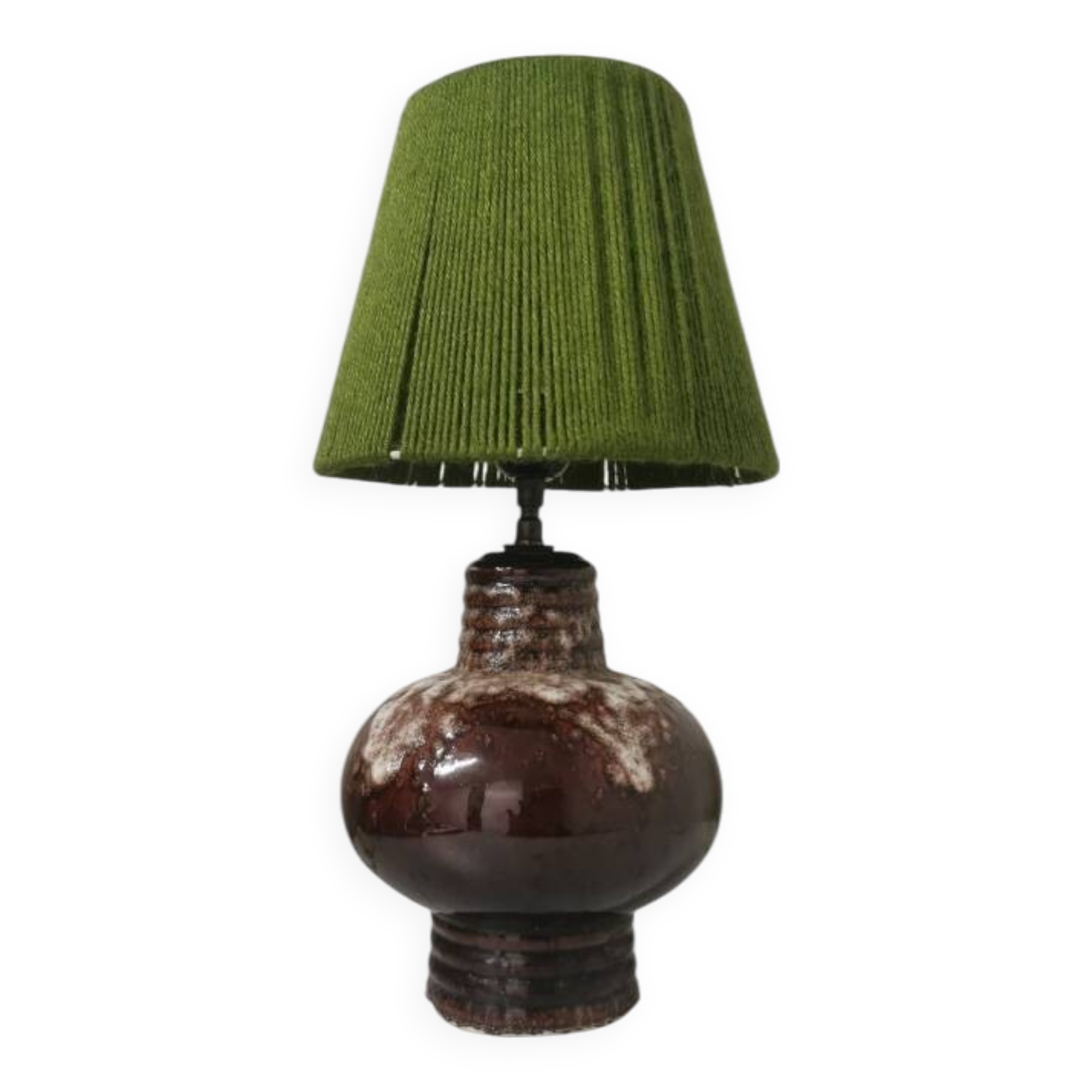 Fat lava table lamp