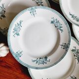 10 assiettes plates Saint Amand 1932