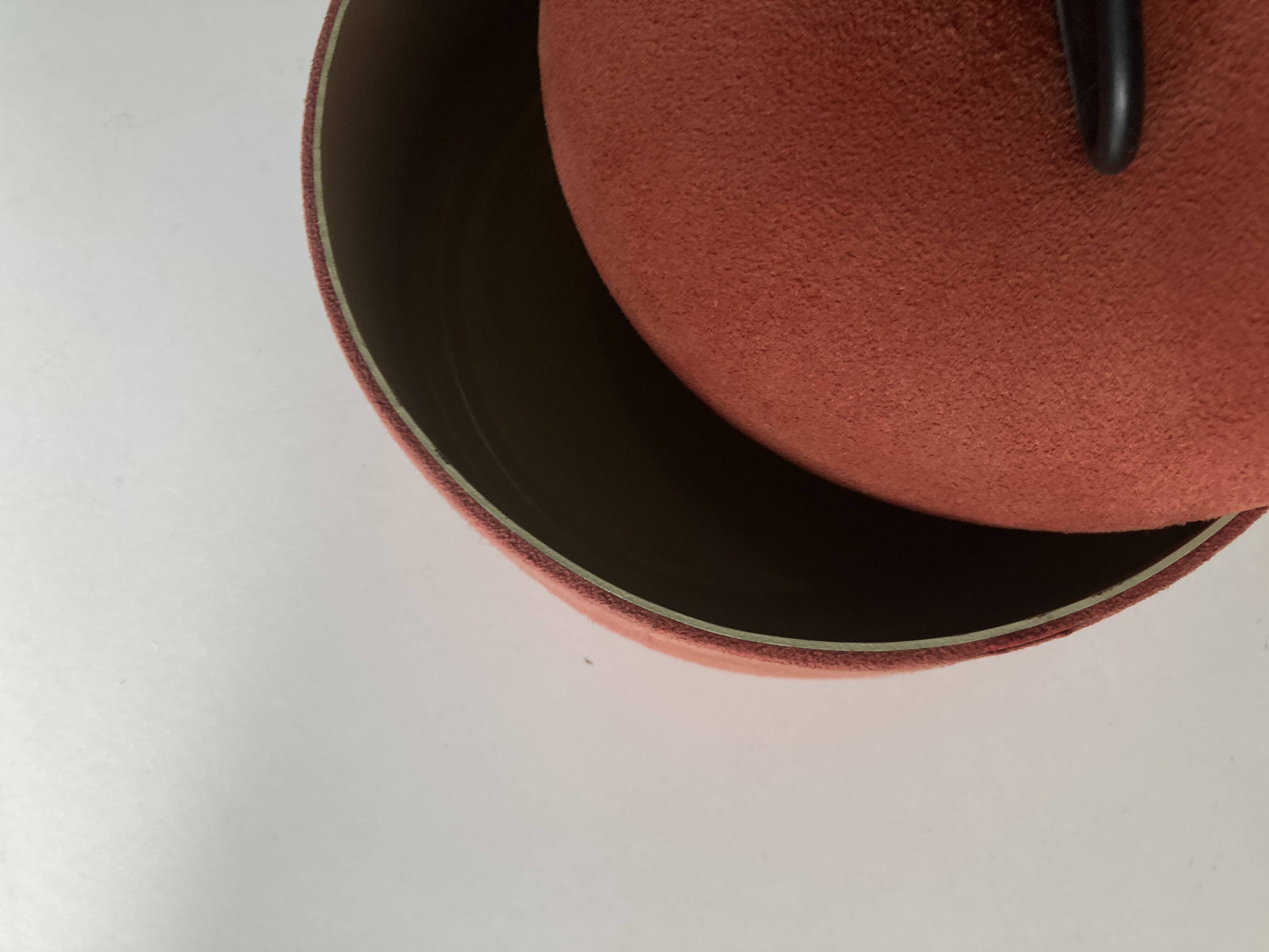 Space Age 1960 box in suede calfskin