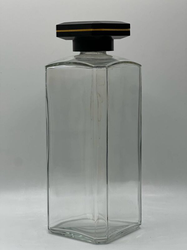 Bouteille de parfum Lanvin