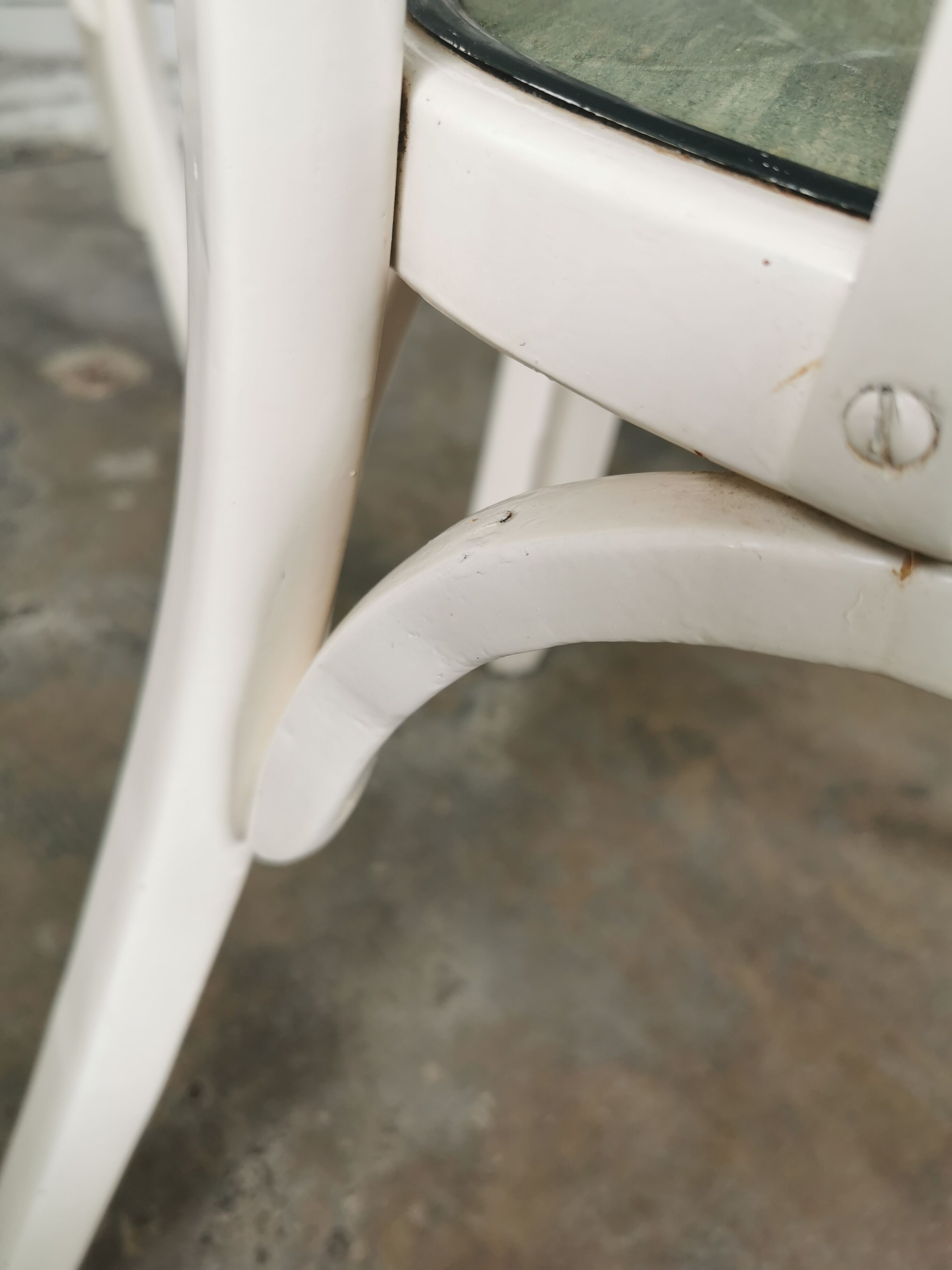 Set de 6 chaises bistrot blanches