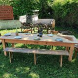 Farm table