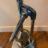 Designer lever citrus press