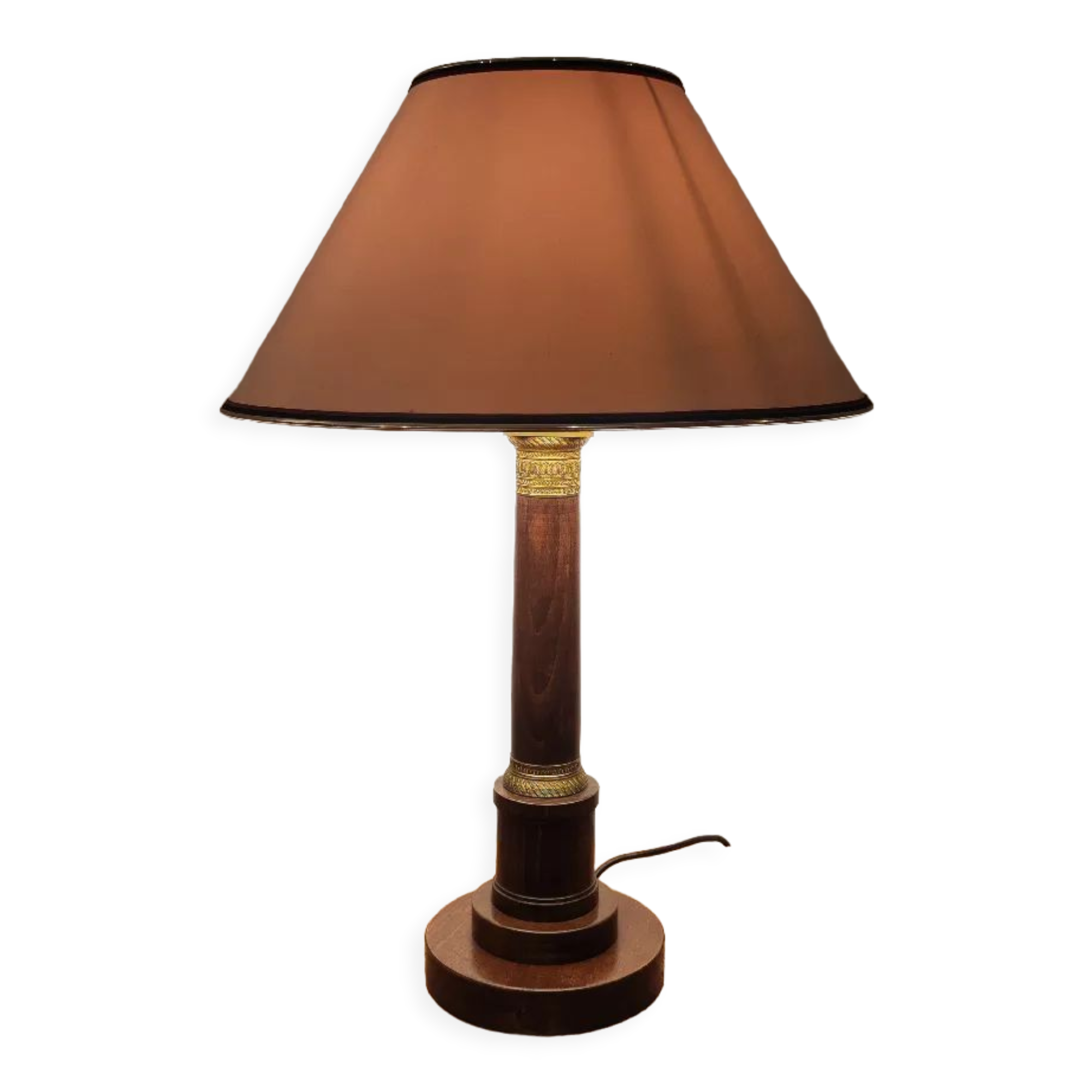 Wooden table lamp