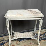 Table à thé de style Louis XV. Plateau en marbre.