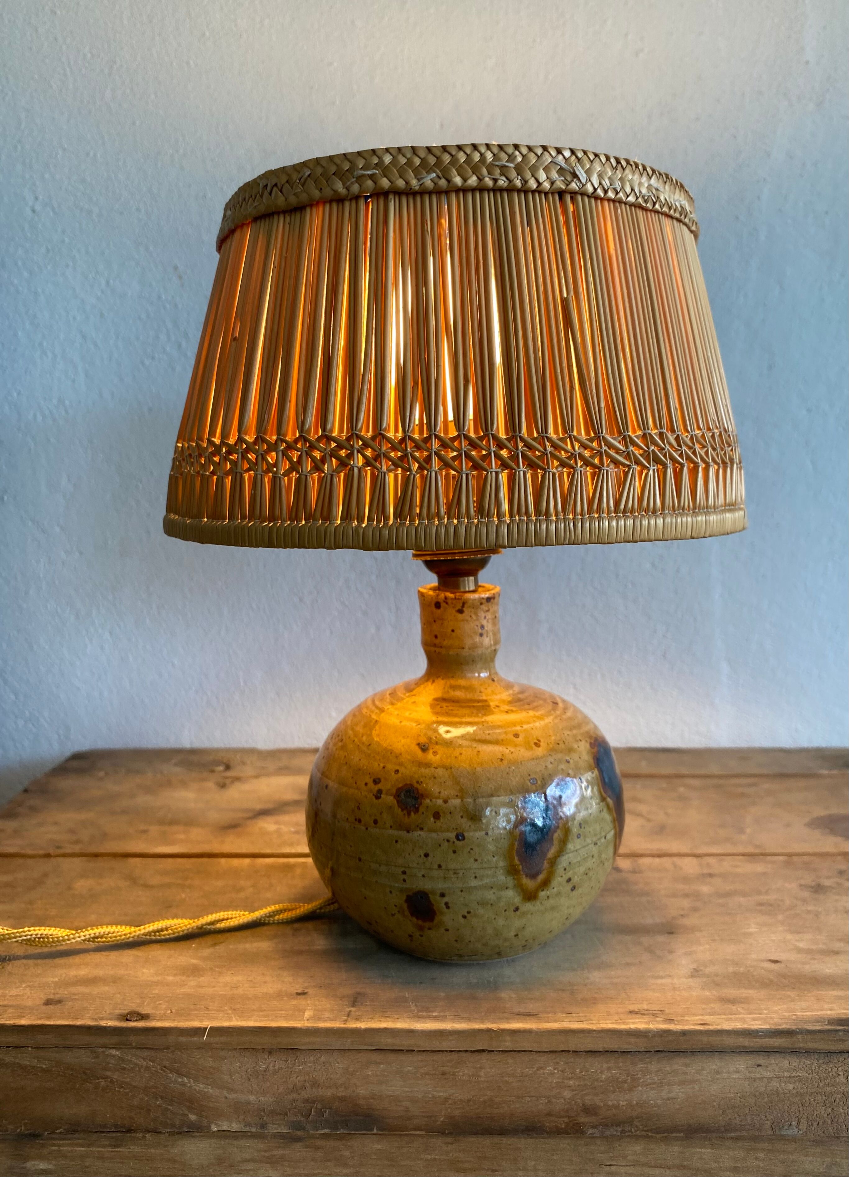 Pyrite stoneware lamp