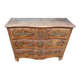 Commode d'époque Louis XV en noyer du 18e siècle (en cours de restauration)