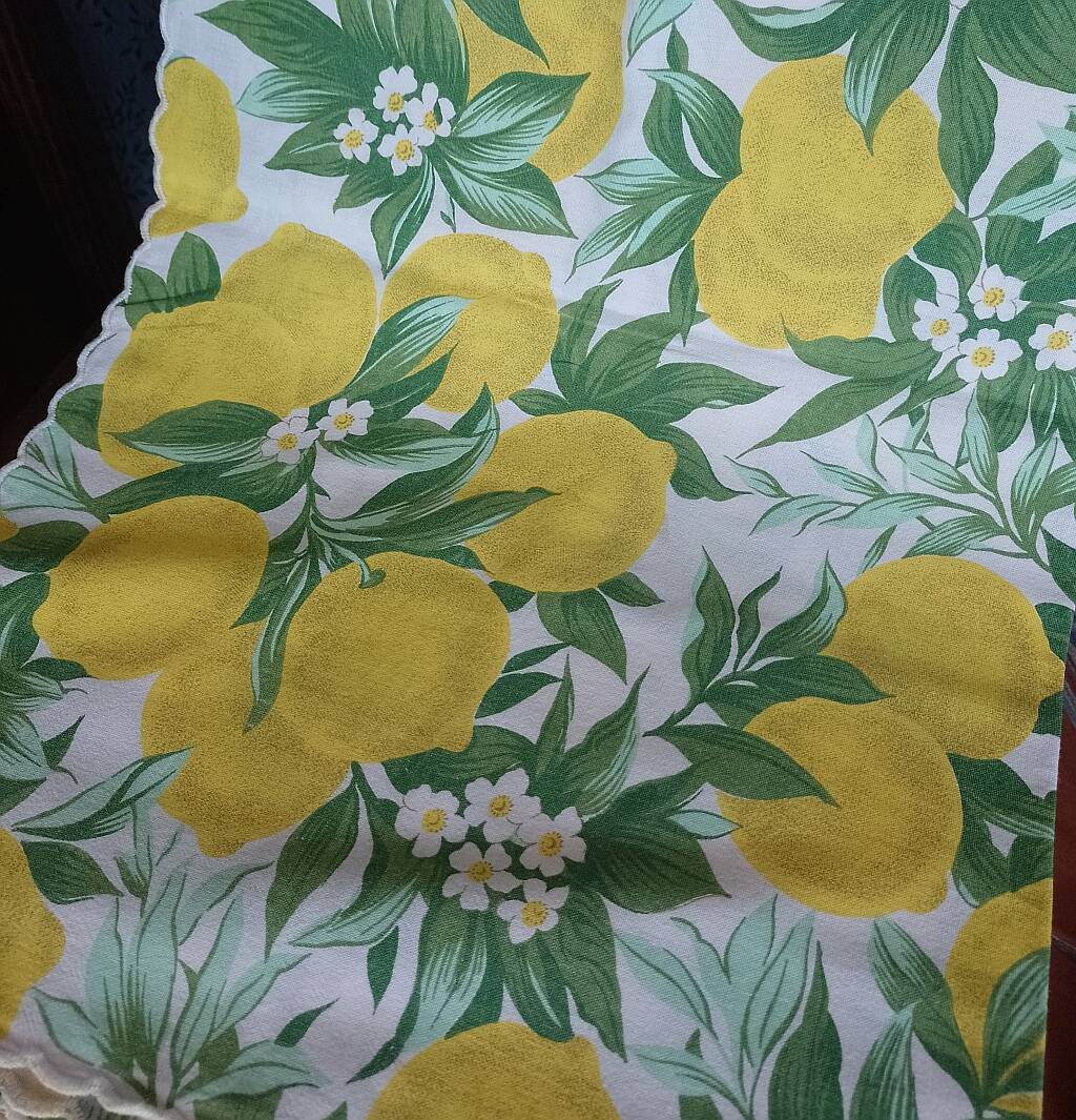 Nappe festonnée en coton vintage 6 serviettes Citrons Fleurs de citronnier