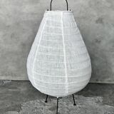 Small Japanese-style table lamp in linen, metal and rattan in the shape of a drop H50 D30