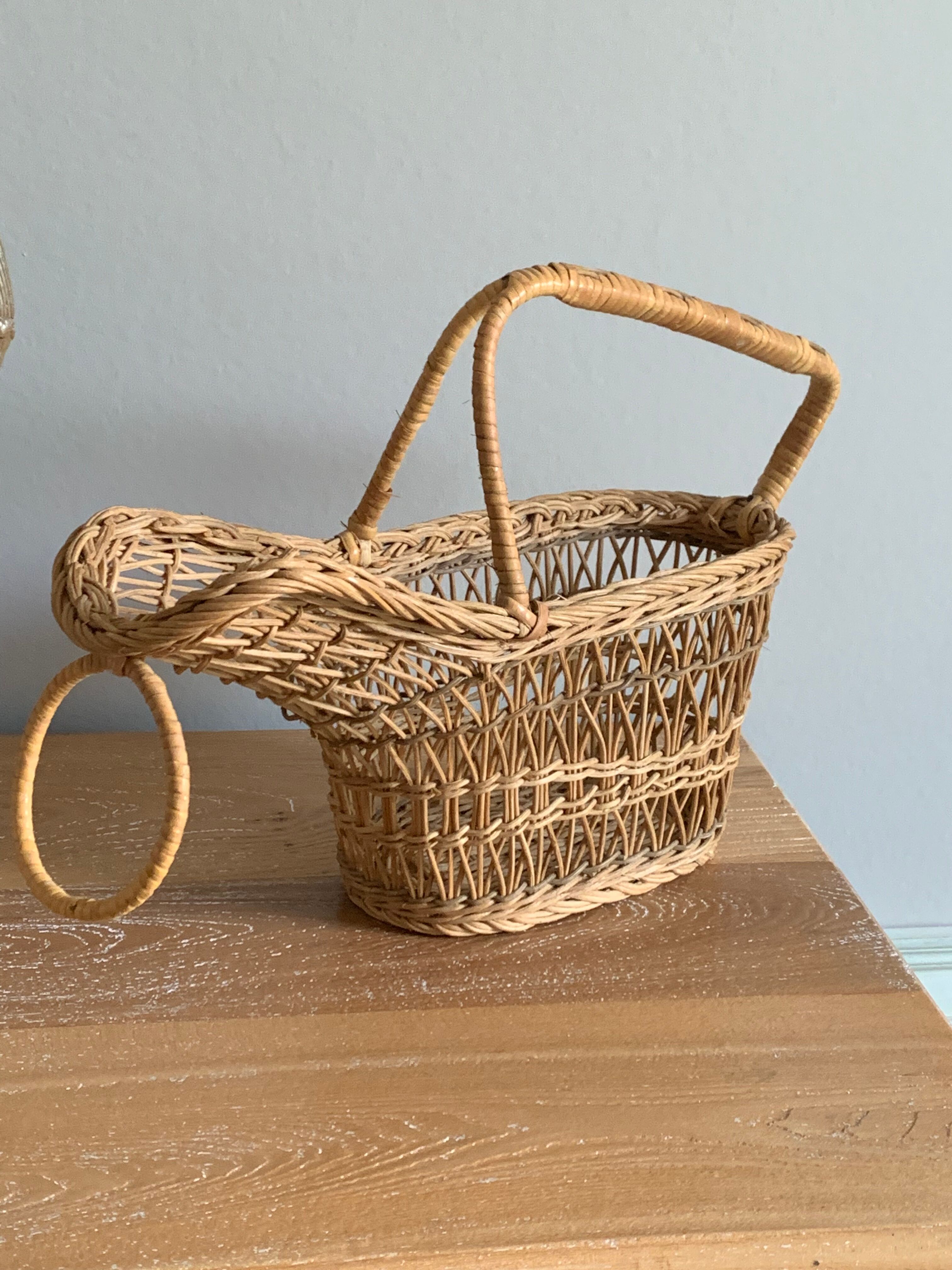 Vintage rattan bottle holder