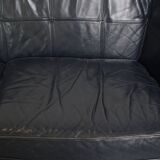 2 canapés Art Déco 2,5 places en cuir de vachette bleu foncé