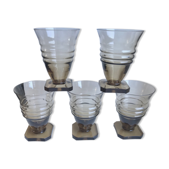 Set of 5 glasses in art deco smoked glass 30s