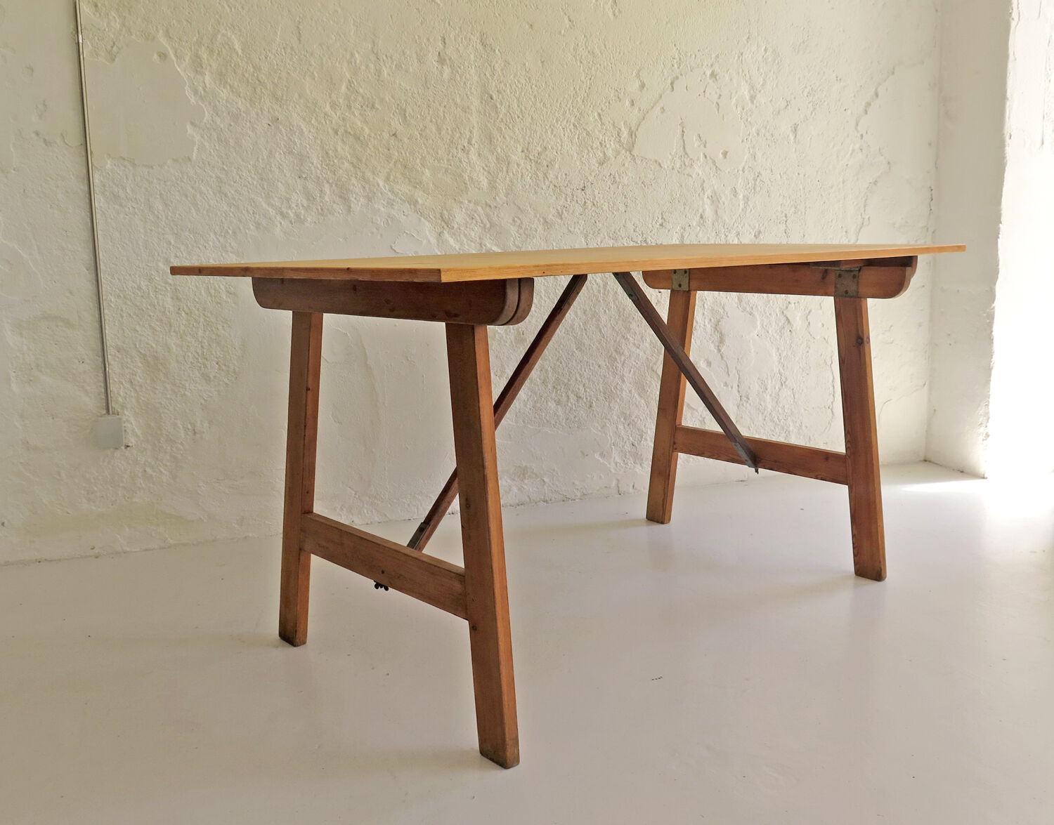 Vintage foldable table, 1940s