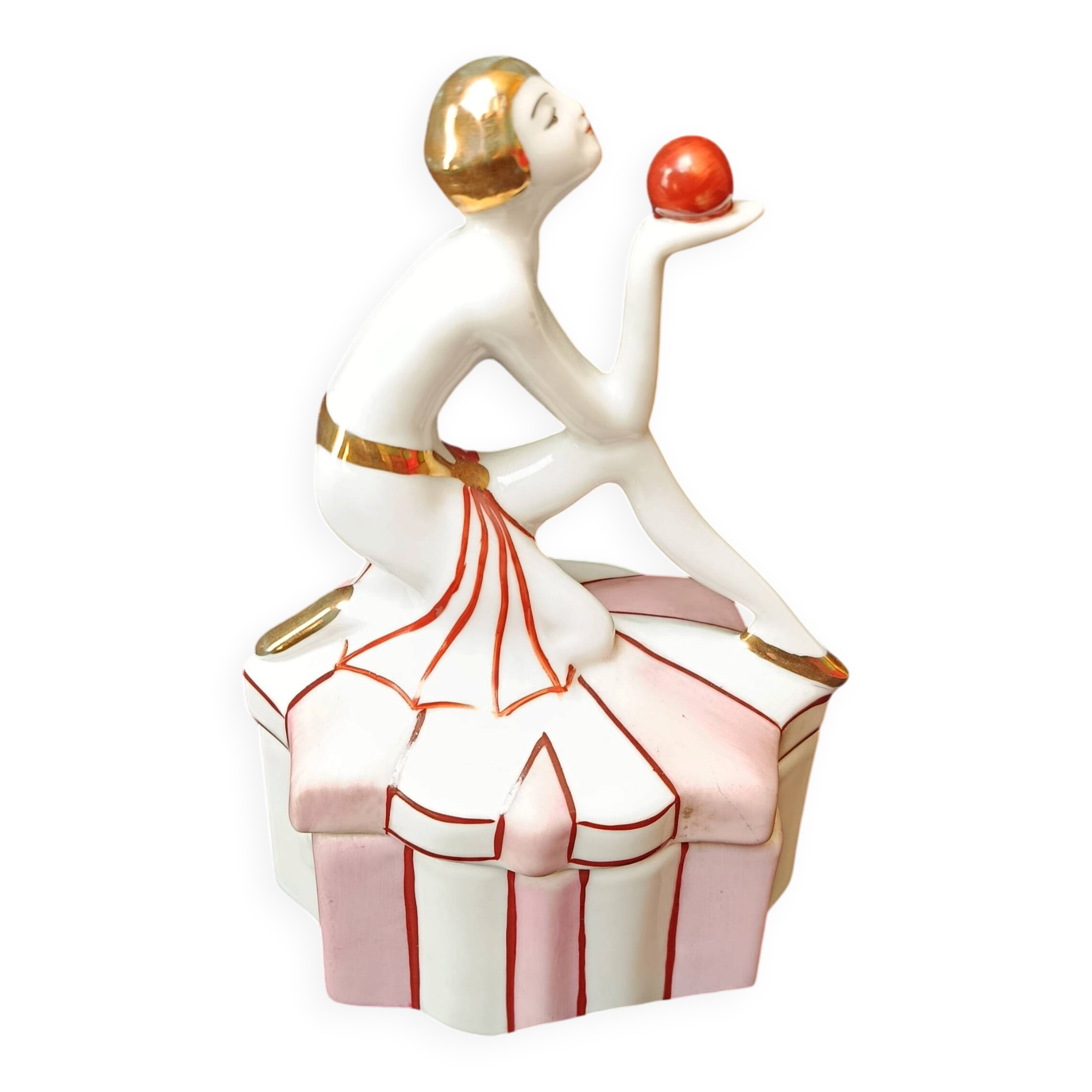Ballerina jewellery box in porcelain