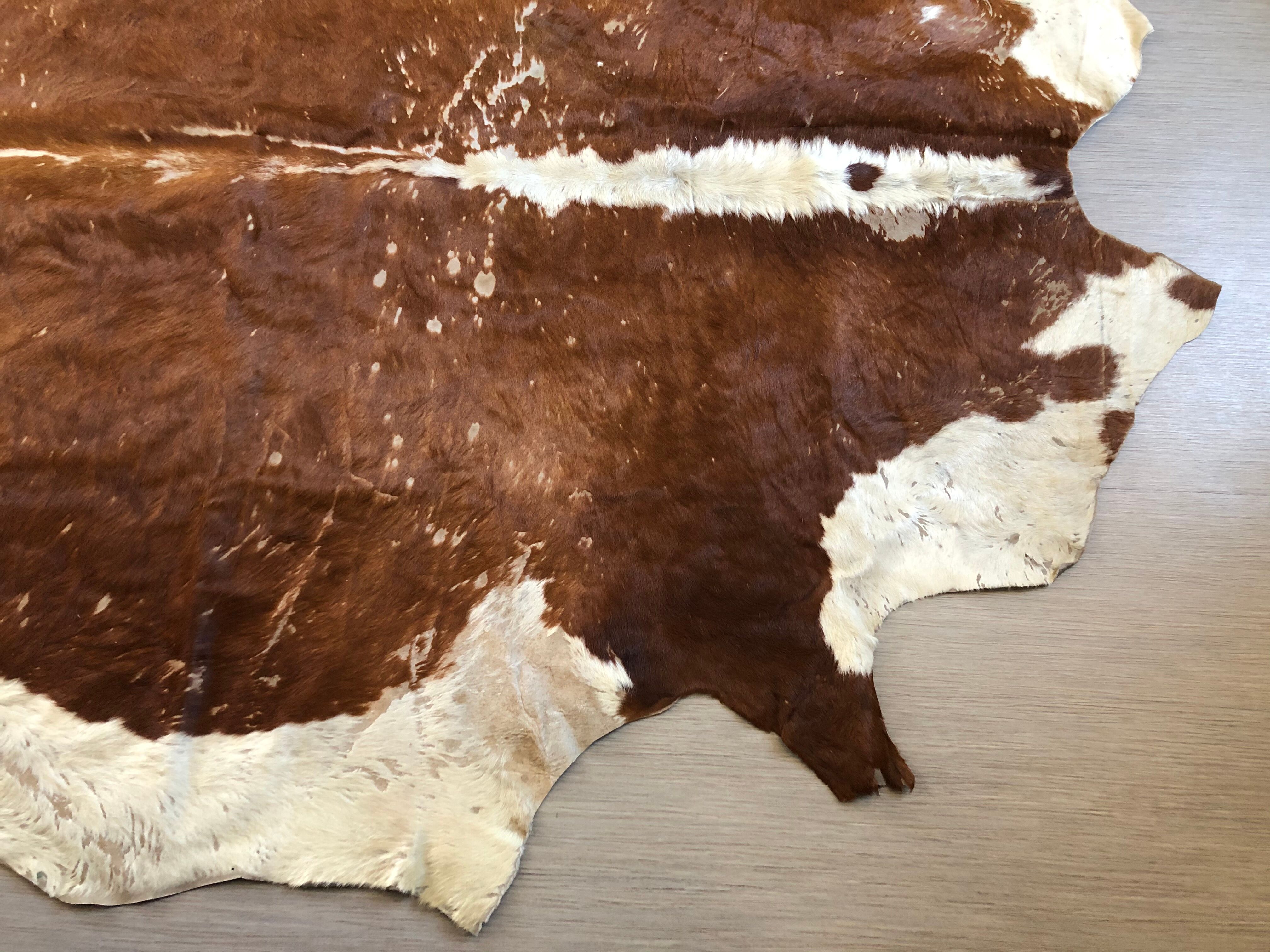 Cow skin mat 210 x 175 cm
