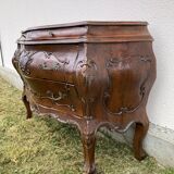 Louis XV style chest of drawers with four drawers