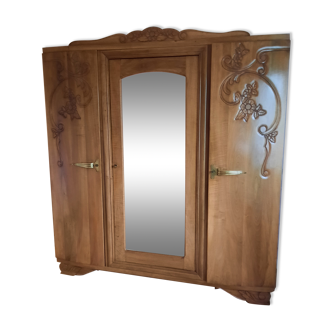 Armoire style art déco