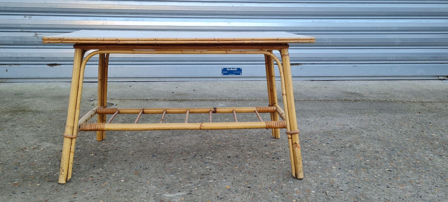 Rattan coffee table 50s