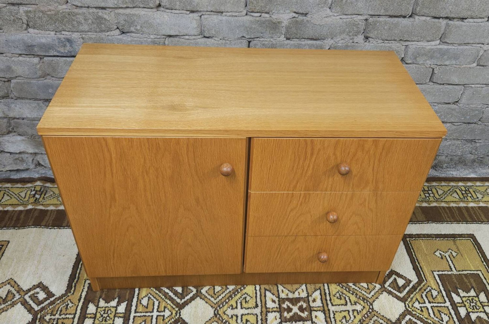 Small vintage piece of furniture from the 1960s