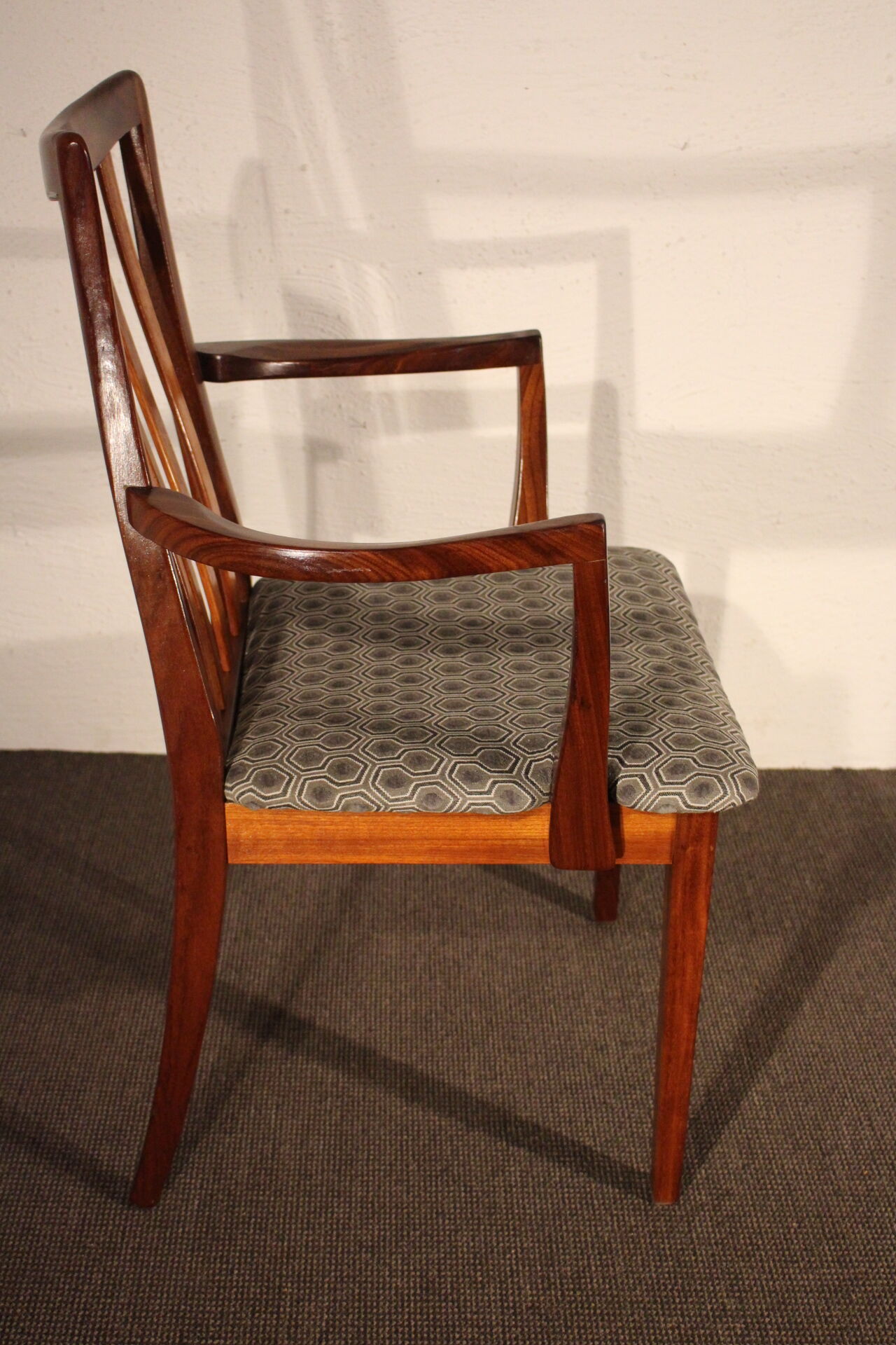 1970 set of 4 chairs and 2 armchairs