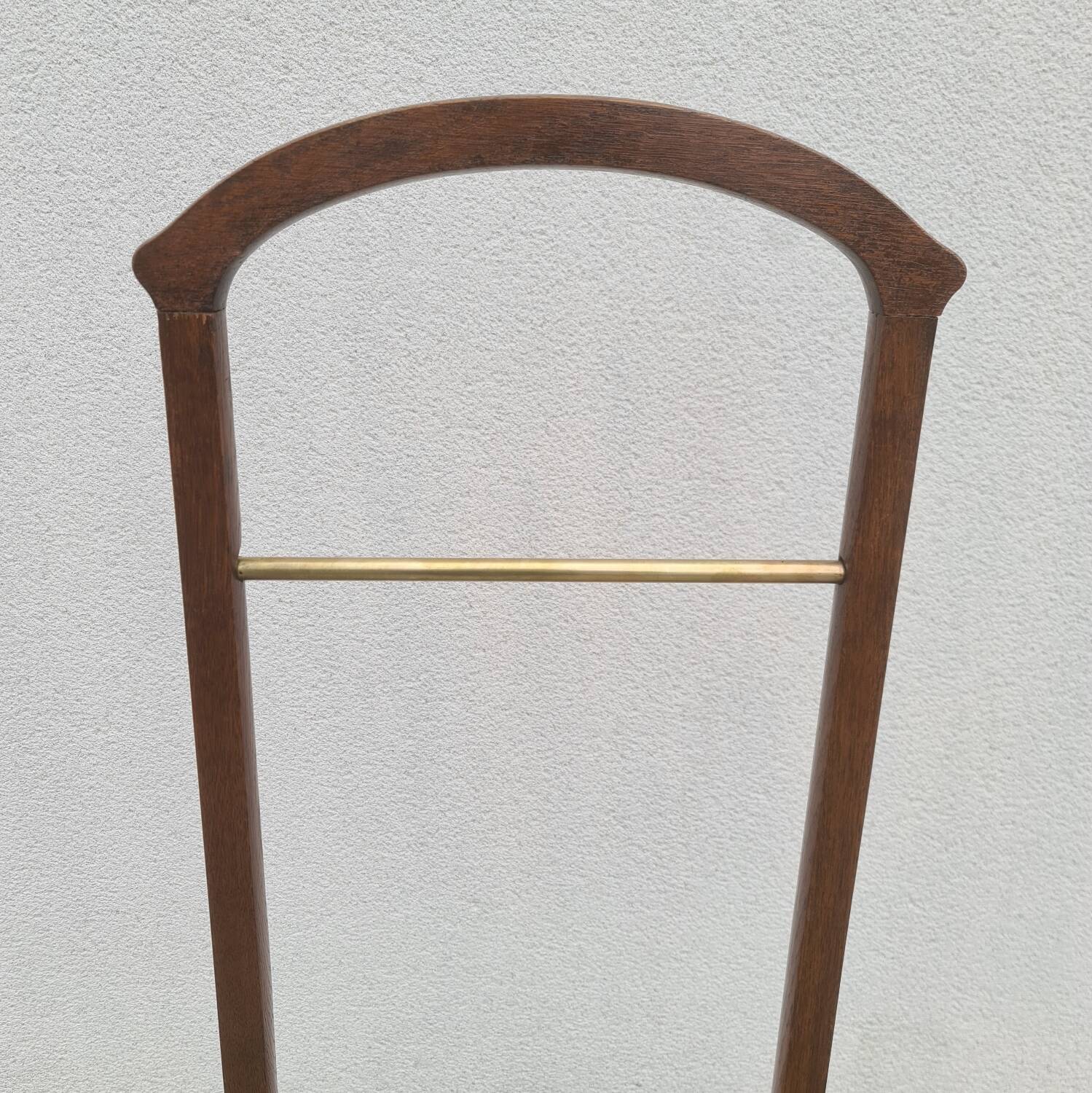 Valet, night, Old Art Deco